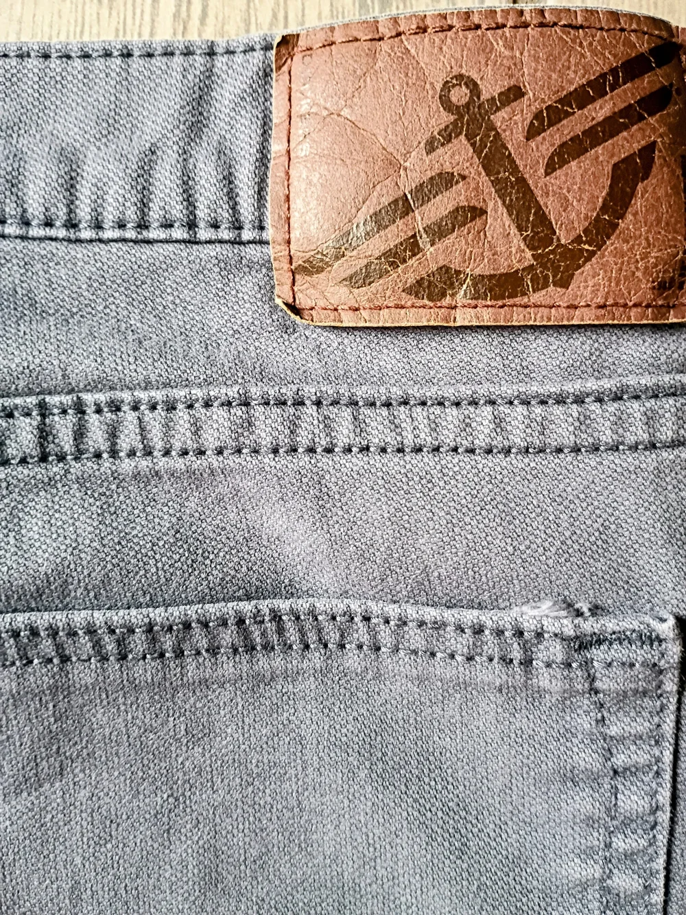 Dockers Men's Chinos in Charcoal Gray